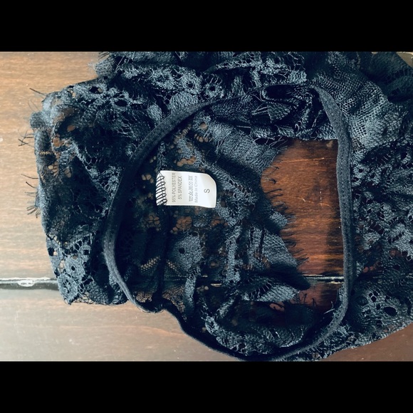 Women’s Lingerie Panties - Picture 2 of 2